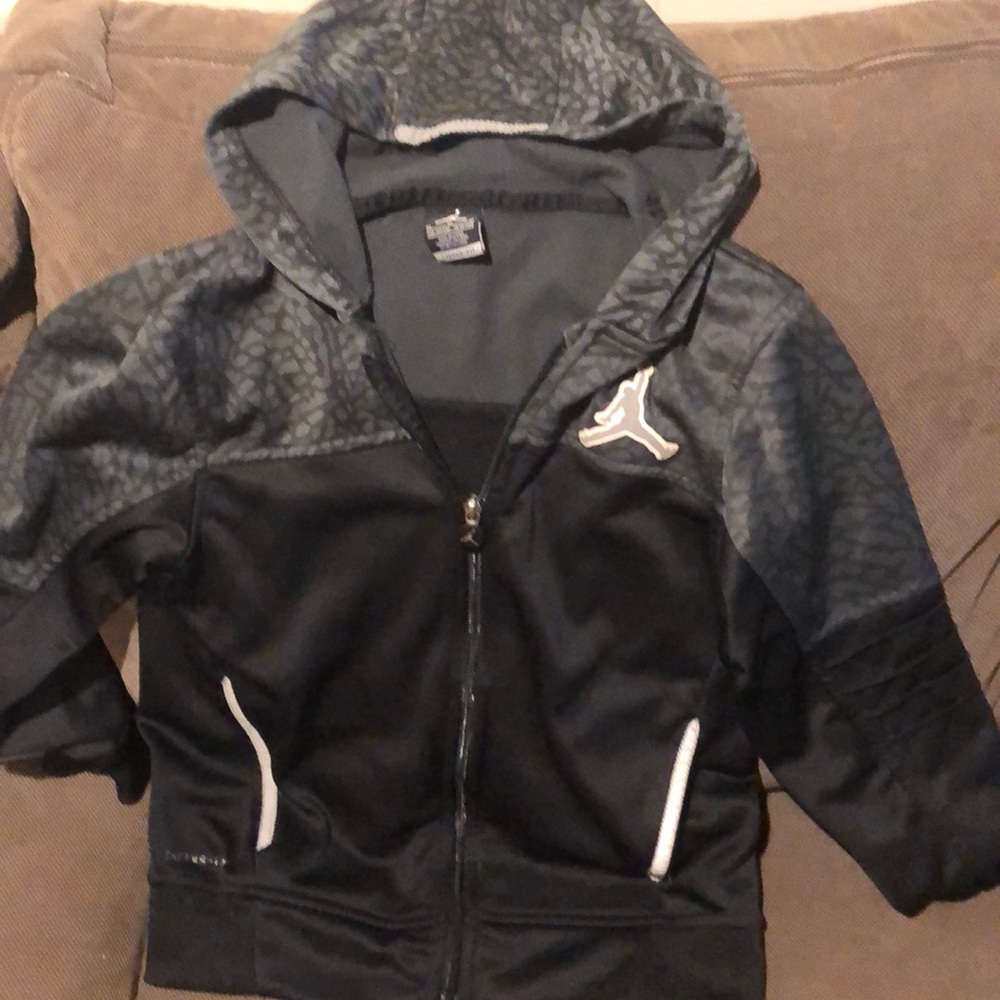 Zip up sweat shirt